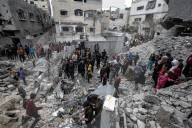 Gaza defense teams rescue victims of Israeli bombing