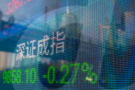 Shanghai Stocks Shows Cautious Amid Trump's Tariffs Loom