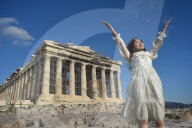 Tourists flock to Athens' Acropolis in spite of access price hike
