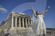 Tourists flock to Athens' Acropolis in spite of access price hike