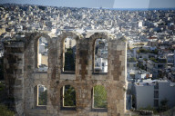 Tourists flock to Athens' Acropolis in spite of access price hike