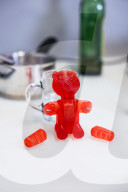 Aus Forschung und Wissenschaft: Italienische und Schweizer Wissenschaftler und Köche kreieren eine durch den EU RoboFood Finanzfond geförderte vollständig essbare KI Hochzeitstorte
