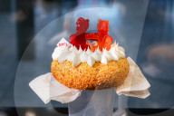 Aus Forschung und Wissenschaft: Italienische und Schweizer Wissenschaftler und Köche kreieren eine durch den EU RoboFood Finanzfond geförderte vollständig essbare KI Hochzeitstorte