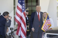 DC: President Trump and PM Meloni hold a White House arrivals