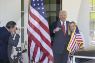 DC: President Trump and PM Meloni hold a White House arrivals