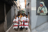 Good Friday Prayer In Kolkata, India