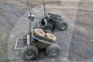 Ukraine Army trains operators of ground robotic systems