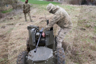 Ukraine Army trains operators of ground robotic systems