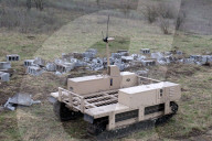 Ukraine Army trains operators of ground robotic systems