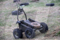 Ukraine Army trains operators of ground robotic systems