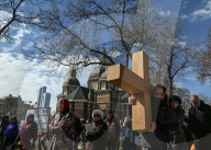 45th Good Friday Walk Highlights Edmonton’s Homelessness Crisis