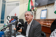 Mustafa Barghouti Holds Press Conference In Tunis