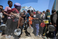 Gaza food distribution
