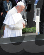 Pope Francis conducts service at 9/11 Memorial and Museum