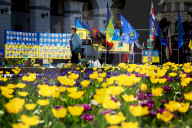 Tulips in full blossom in Kyiv’s Maidan Nezalezhnosti