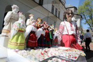 Folk crafts fair at Saint Sophia of Kyiv