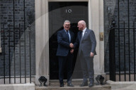 Kier Starmer welcomes New Zealand PM Christopher Luxon to No10