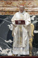 Vatican mass for Papal Swiss Guard