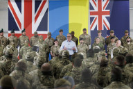 Prime Minister Keir Starmer troop visit with Christopher Luxon