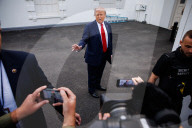 DC: President Trump On North Lawn Of White House