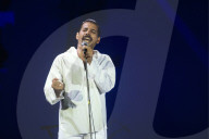LIVE AID Concert London: QUEEN on Stage