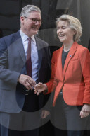 Kier Starmer Ursula von der Leyen, to No10