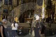 Faithful Catholic Bid Farewell To Pope Francis