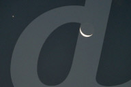 Moon, Venus, And Saturn Align In The Sky