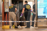 38-year-old Man Dead In Stabbing Attack At Brooklyn Bridge-City Hall Subway Station After Victim Stepped On Suspects Shoes In Manhattan New York
