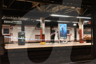 38-year-old Man Dead In Stabbing Attack At Brooklyn Bridge-City Hall Subway Station After Victim Stepped On Suspects Shoes In Manhattan New York