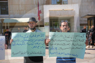 Syrians Protest Outside Lebanese Embassy To Demand Release Of Political Detainees