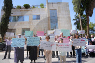 Syrians Protest Outside Lebanese Embassy To Demand Release Of Political Detainees