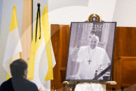 Poles Mourn Pope Francis