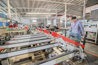 Glass Products Manufacturing in Qingzhou