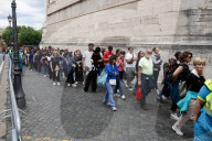 Line To Visit Pope Francis Tomb At Santa Maria Maggiore Basilica