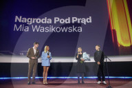Mia Wasikowska Awarded At Off Camera Festival In Poland