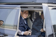 Lee Jae-myung, Democratic Party Presidential Candidate, Begins Campaign With Visit To National Cemetery