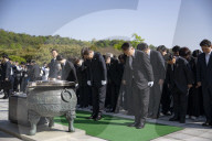 Lee Jae-myung, Democratic Party Presidential Candidate, Begins Campaign With Visit To National Cemetery