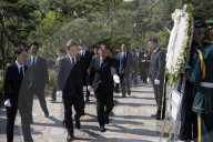 Lee Jae-myung, Democratic Party Presidential Candidate, Begins Campaign With Visit To National Cemetery