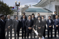 Lee Jae-myung, Democratic Party Presidential Candidate, Begins Campaign With Visit To National Cemetery