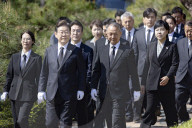 Lee Jae-myung, Democratic Party Presidential Candidate, Begins Campaign With Visit To National Cemetery