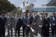 Lee Jae-myung, Democratic Party Presidential Candidate, Begins Campaign With Visit To National Cemetery
