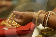 Gold jewelry shopping in India