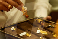 Gold jewelry shopping in India