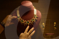 Gold jewelry shopping in India
