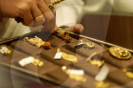 Gold jewelry shopping in India