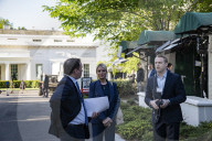 Pam Bondi  Walking To A Interview At The White House 