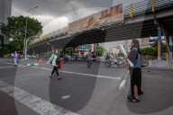 Tehran diplays giant billboards for deadly port explosion