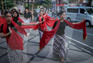 Commemorating World Dance Day In Indonesia 