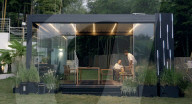 Smart pergola for outside living whatever the weather